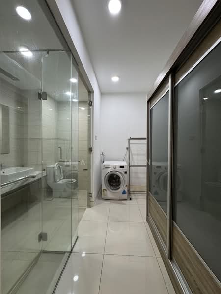 Servis Apartment untuk Disewa di Bayberry @ Tropicana Gardens - Max Tan - Bathroom - PropertyGuru.com.my