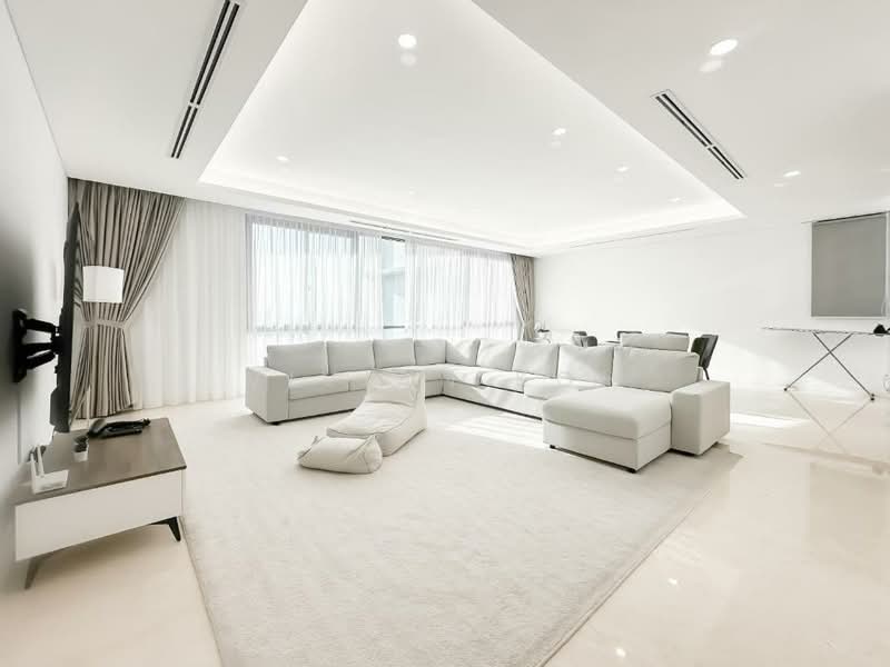 Kondominium untuk Dijual di Capella Embassy (D'Rapport Residences) - Vivian Koh - Living Room - PropertyGuru.com.my