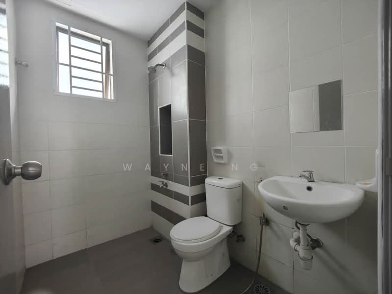 2-storey Terraced House for Sale in Bandar Dato Onn (Tebrau) - Wayne Ng - Bathroom - PropertyGuru.com.my