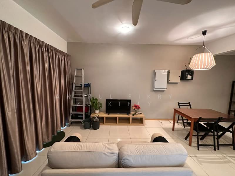 Townhouse for Rent in Cyberjaya (Selangor) - Amirul Fikry Zulkifly - Living Room - PropertyGuru.com.my