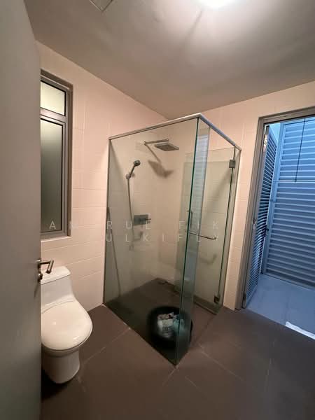Townhouse for Rent in Cyberjaya (Selangor) - Amirul Fikry Zulkifly - Bathroom - PropertyGuru.com.my