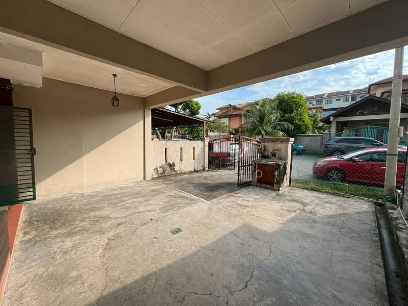 2-storey Terraced House for Sale in Sungai Buloh (Selangor) - Azri Zabidin - PropertyGuru.com.my