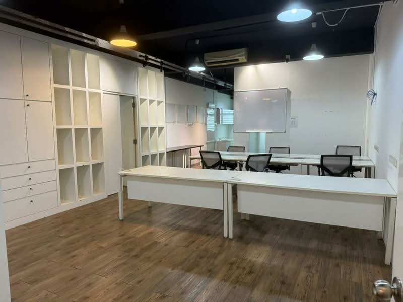 Shop / Office for Rent in Kampung Sungai Kayu Ara (Petaling Jaya) - Sean Seng - Interior - PropertyGuru.com.my