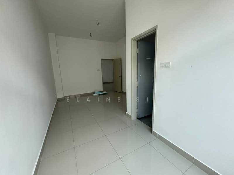 2-storey Terraced House for Sale in Bandar Putra (Kulai) - Elaine Sim - Interior - PropertyGuru.com.my