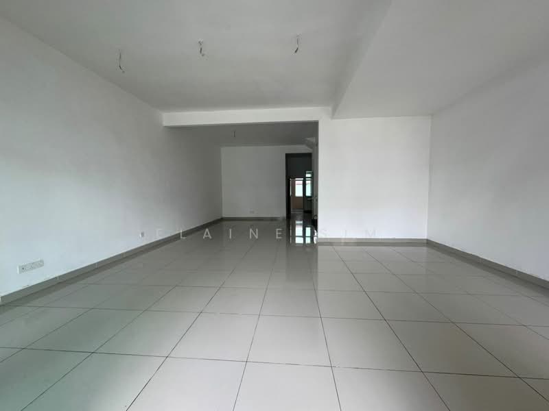 2-storey Terraced House for Sale in Bandar Putra (Kulai) - Elaine Sim - Interior - PropertyGuru.com.my