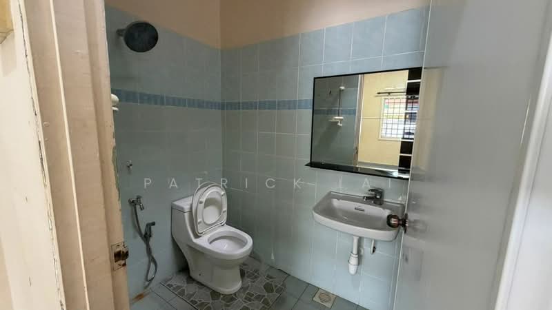 1-storey Terraced House for Sale in Taman Kota Masai (Pasir Gudang) - Patrick Lai - Bathroom - PropertyGuru.com.my