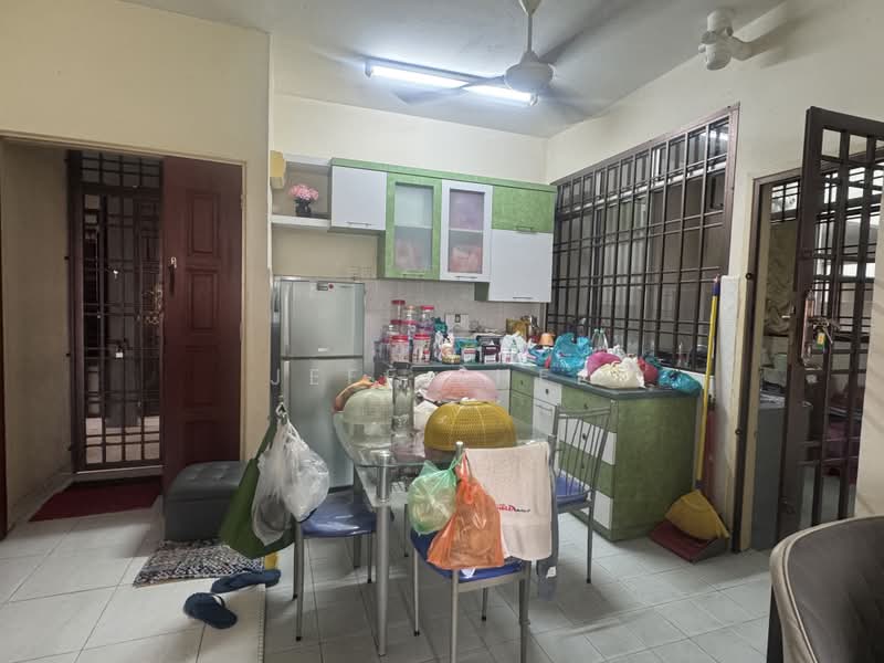 Apartment for Sale at Sri Akasia - Jeff Shee - Kitchen - PropertyGuru.com.my