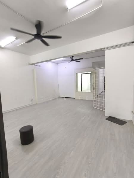 Kedai untuk Disewa di Raja Uda (Butterworth) - Jossie Teoh - Interior - PropertyGuru.com.my