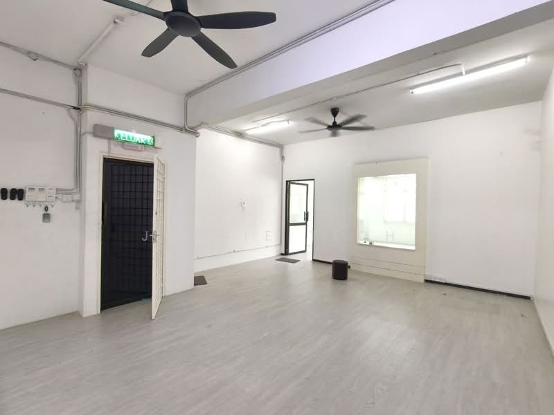 Kedai untuk Disewa di Raja Uda (Butterworth) - Jossie Teoh - Interior - PropertyGuru.com.my