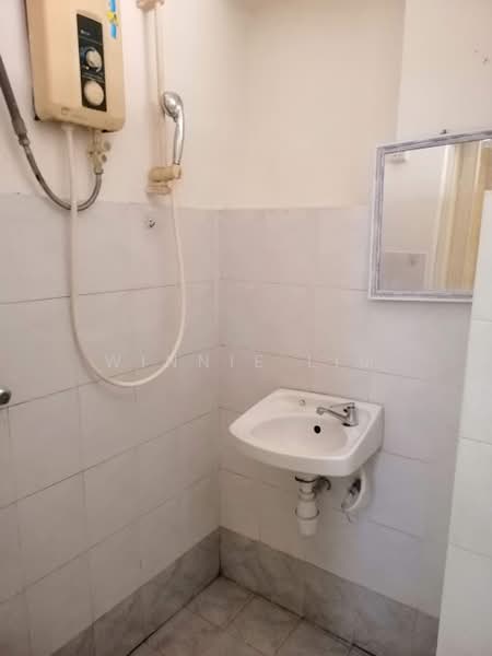 Apartment for Sale at Arena Green - Winnie Lim - Bathroom - PropertyGuru.com.my