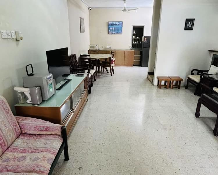Rumah Teres 2 Tingkat untuk Dijual di Taman Sri Segambut (Segambut) - Elvis Kok - Living Room - PropertyGuru.com.my