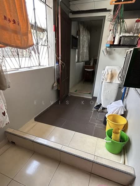 Rumah Teres 2 Tingkat untuk Dijual di Taman Sri Segambut (Segambut) - Elvis Kok - Interior - PropertyGuru.com.my