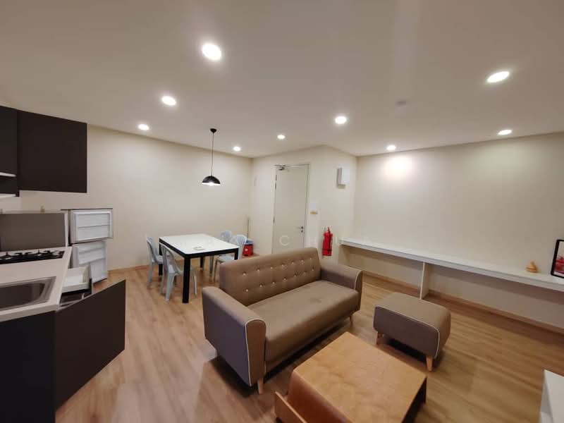 Servis Apartment untuk Dijual di The Mark @ Cheras - Max Chua - Living Room - PropertyGuru.com.my