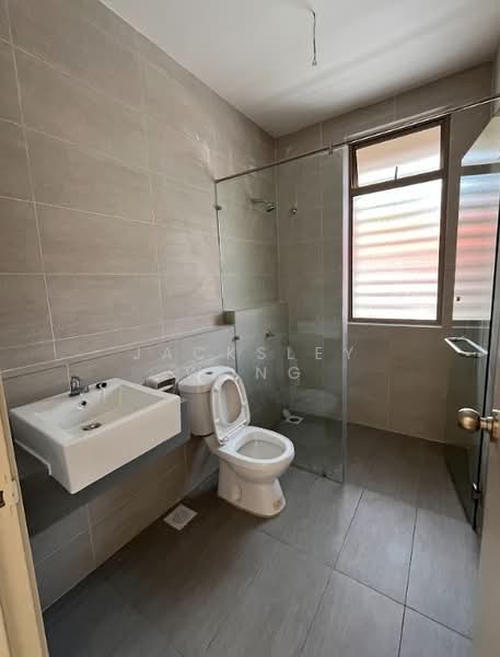 Apartment for Rent at Goodview Heights - Jacksley Wong - Bathroom - PropertyGuru.com.my