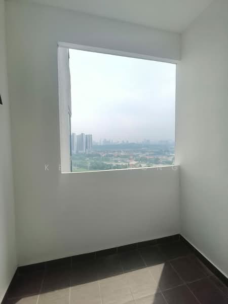 Kondominium untuk Dijual di Rumbia Residence - Kent Chong - Balcony - PropertyGuru.com.my