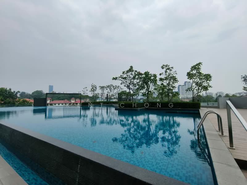 Kondominium untuk Dijual di Rumbia Residence - Kent Chong - Pool - PropertyGuru.com.my