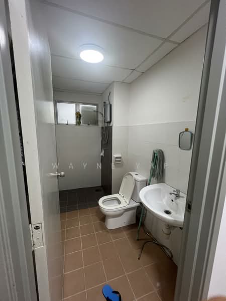 Condominium for Rent at Penaga @ Taman Raintree - Wayne Yap - Bathroom - PropertyGuru.com.my