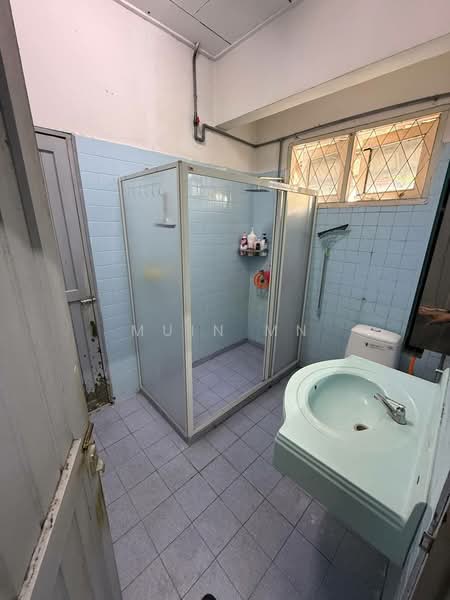Rumah Banglo untuk Dijual di Seksyen 2 (Shah Alam) - Muin Mn - Bathroom - PropertyGuru.com.my