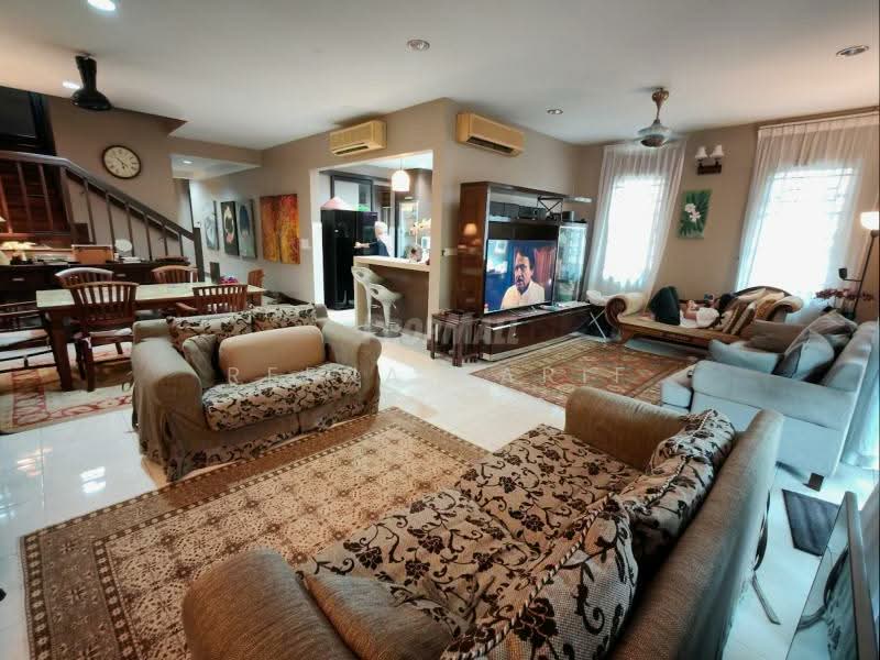 Semi-Detached House for Sale in Tropicana (Petaling Jaya) - Reena Sarif - Living Room - PropertyGuru.com.my