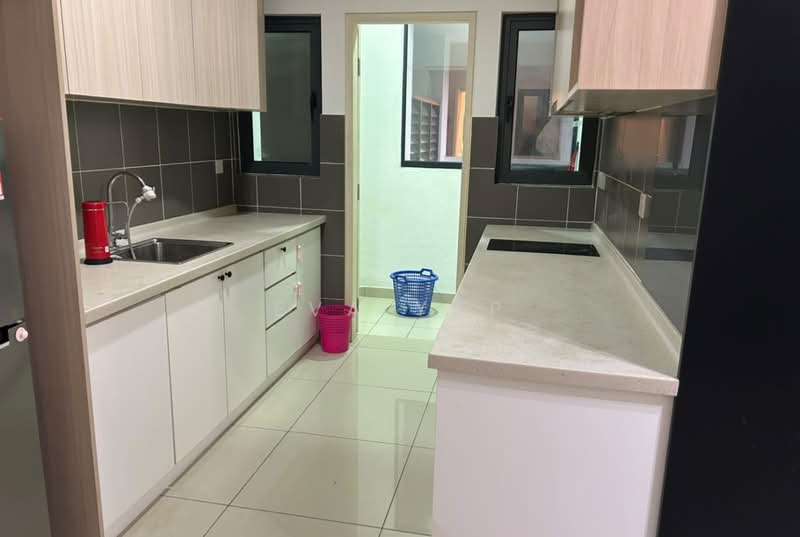 Kondominium untuk Disewa di Lakeville Residence - Eva Yap - Kitchen - PropertyGuru.com.my