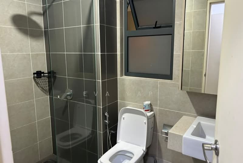 Kondominium untuk Disewa di Lakeville Residence - Eva Yap - Bathroom - PropertyGuru.com.my