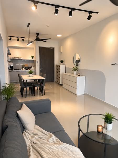 Servis Apartment untuk Disewa di M Vertica - Ben Sin - Living Room - PropertyGuru.com.my