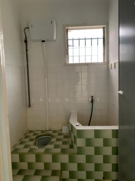 Bungalow for Sale in Taman Muhibbah (Klebang) - Jason Tay - Bathroom - PropertyGuru.com.my