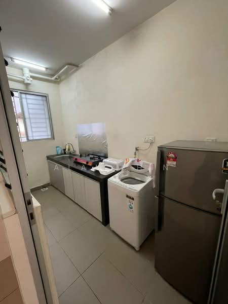 Service Residence for Rent at Platinum Lake PV 21 - Alan Chin - Kitchen - PropertyGuru.com.my