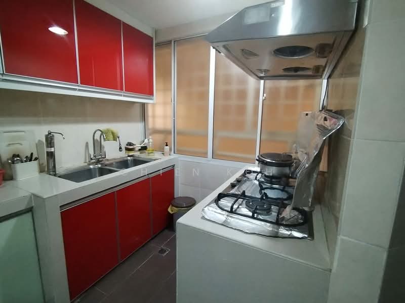 Kondominium untuk Dijual di Pantai Panorama Condominiums - Chien Koh - Kitchen - PropertyGuru.com.my