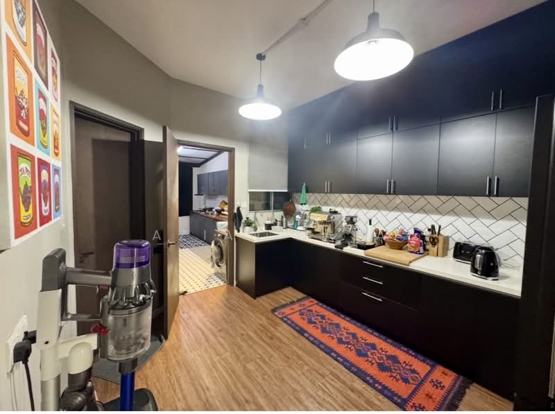 2-storey Terraced House for Sale in Seksyen 5 (Kota Damansara) - Azian Nasa - PropertyGuru.com.my