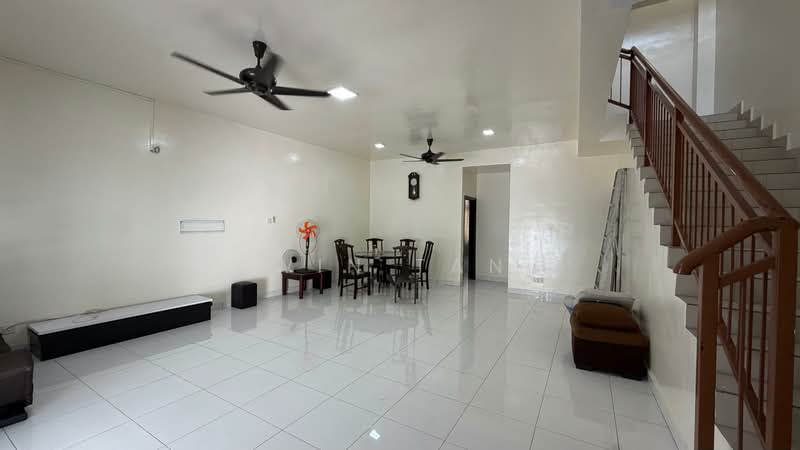 Rumah Teres 2 Tingkat untuk Disewa di Taman Dato Onn (Johor Bahru) - Win Tan - PropertyGuru.com.my