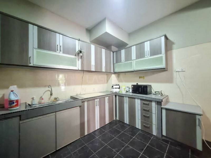 Rumah Teres 2 Tingkat untuk Dijual di Shah Alam (Selangor) - Reena Sarif - PropertyGuru.com.my