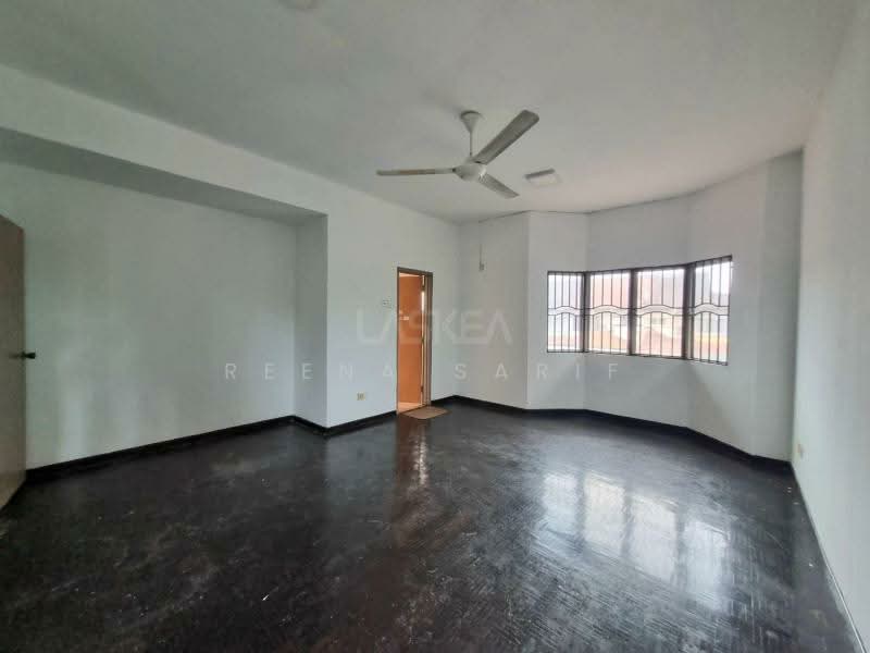 Rumah Teres 2 Tingkat untuk Dijual di Shah Alam (Selangor) - Reena Sarif - PropertyGuru.com.my