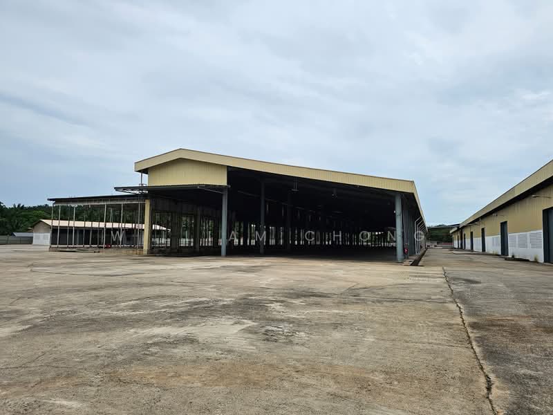 Factory for Sale in Labis (Johor) - William Chong - Exterior - PropertyGuru.com.my