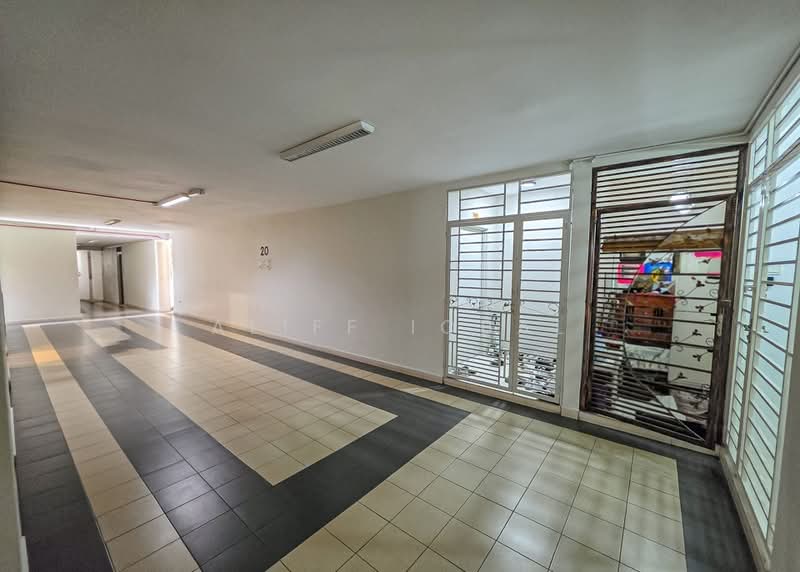Condominium for Sale at Platinum Lake PV 13 - Aliff Iqbal - PropertyGuru.com.my