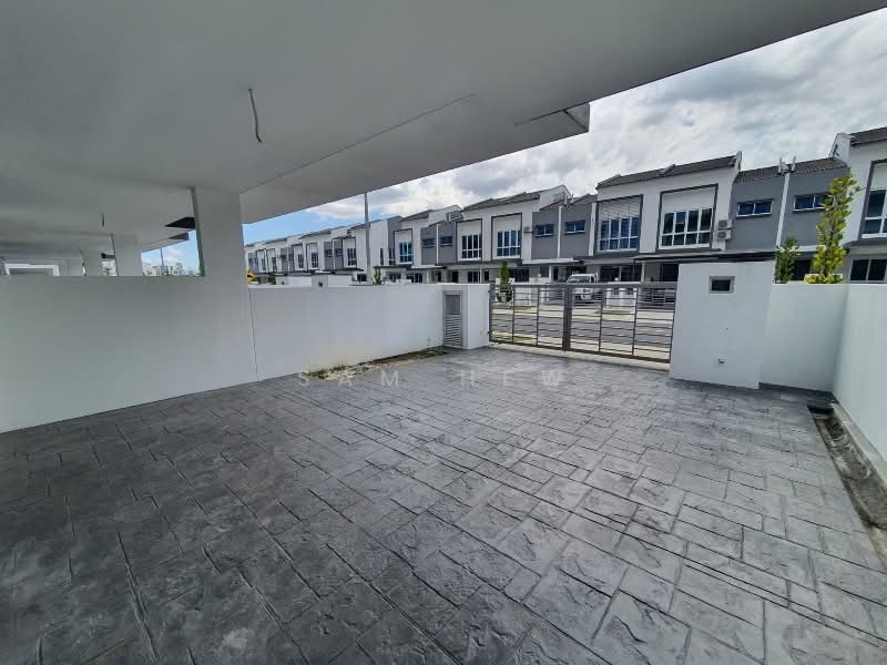 Rumah Teres 2 Tingkat untuk Disewa di Bandar Baru Bangi (Selangor) - Sam Hew - Exterior - PropertyGuru.com.my