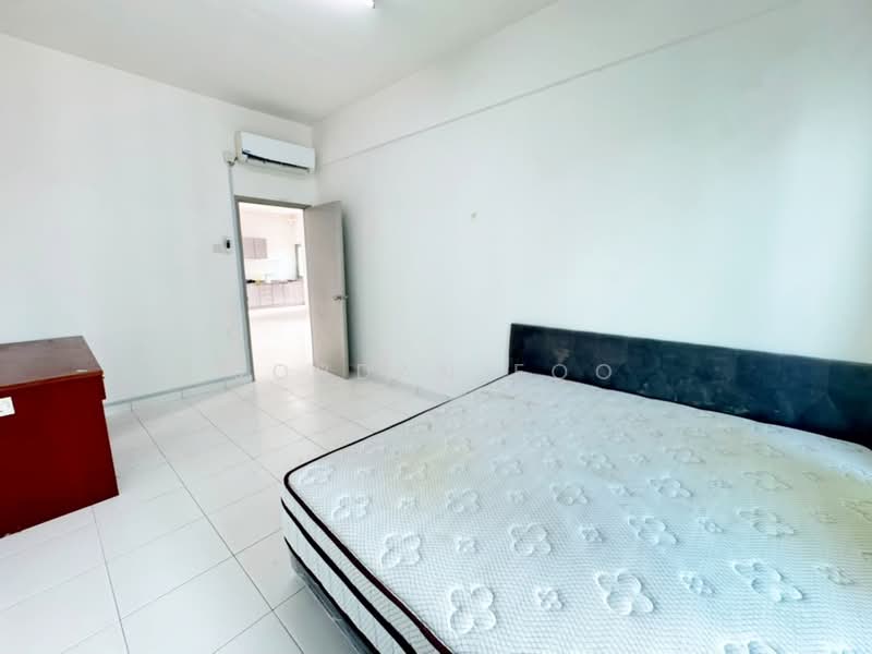 Kondominium untuk Dijual di The Golden Triangle Condominium - Jordan Foo - Bedroom - PropertyGuru.com.my