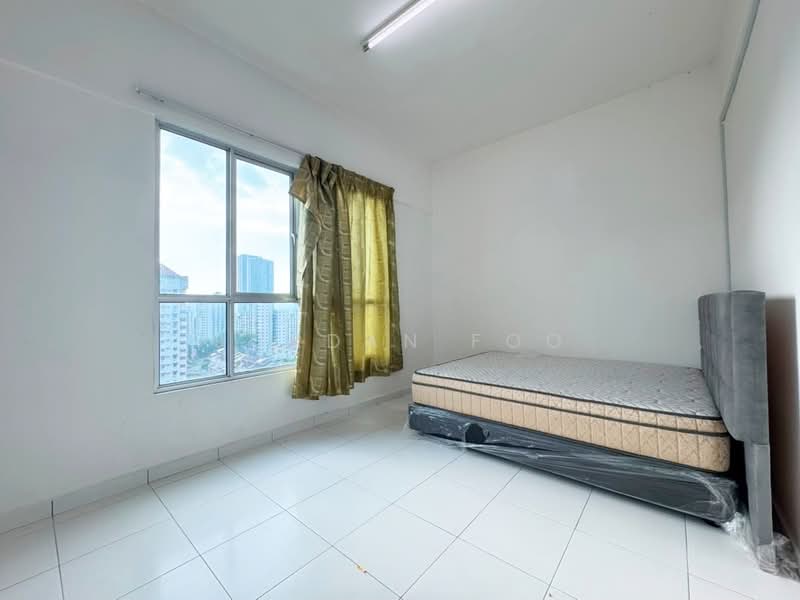 Kondominium untuk Dijual di The Golden Triangle Condominium - Jordan Foo - Bedroom - PropertyGuru.com.my
