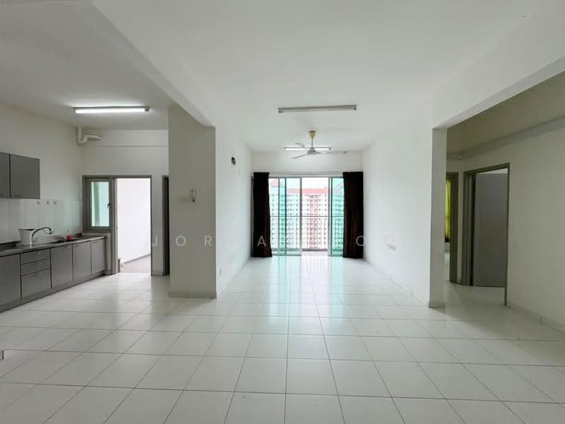 Condominium for Sale at The Golden Triangle Condominium - Jordan Foo - Kitchen - PropertyGuru.com.my