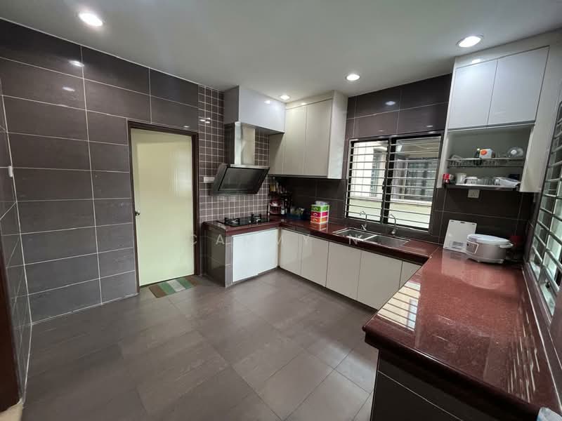 Rumah Berkembar untuk Dijual di Laman Residen Kipark Sri Utara (Batu Caves) - Cammy N - Kitchen - PropertyGuru.com.my