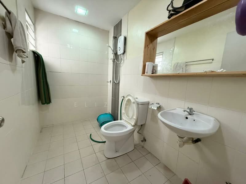 Condominium for Rent at Symphony Heights (Simfoni Heights) - Eliz Chan - Bathroom - PropertyGuru.com.my