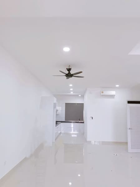 Rumah Teres 2 Tingkat untuk Dijual di Banting (Selangor) - Hor Yan - Kitchen - PropertyGuru.com.my