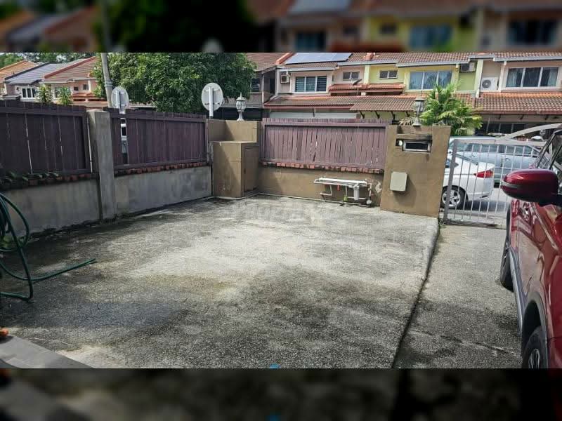 Rumah Teres 2 Tingkat untuk Dijual di Seksyen 5 (Kota Damansara) - Reena Sarif - Exterior - PropertyGuru.com.my