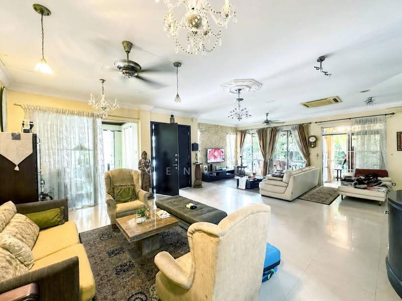 Semi-Detached House for Sale in Damansara Legenda (Ara Damansara) - Vincent Liaw - Living Room - PropertyGuru.com.my