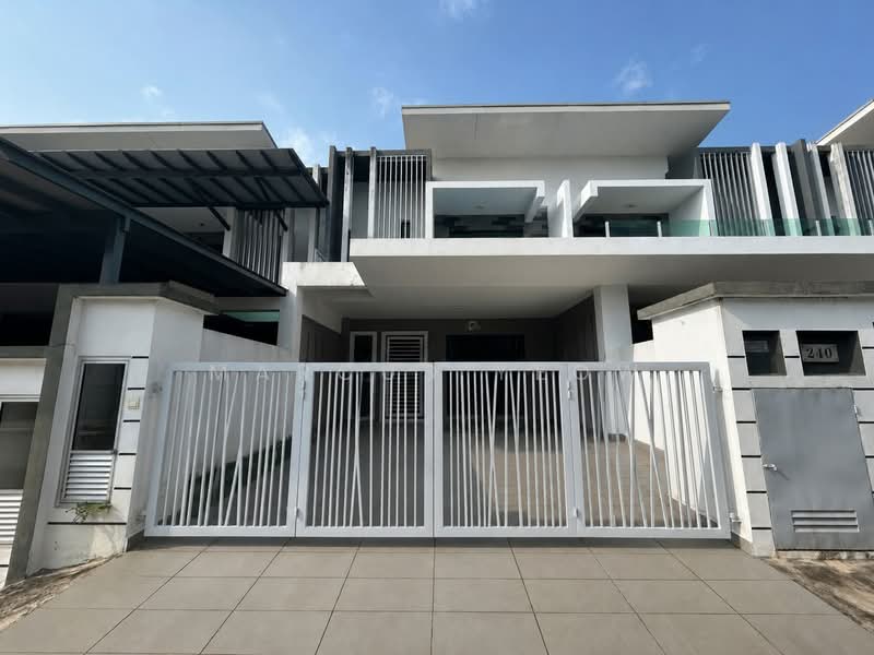 Rumah Teres 2-Tingkat untuk Dijual di Seremban (Negeri Sembilan) - Marcus Yeow - Exterior - PropertyGuru.com.my