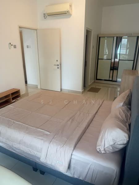 Servis Apartment untuk Disewa di Sky Habitat - SJ CHAN - Bedroom - PropertyGuru.com.my