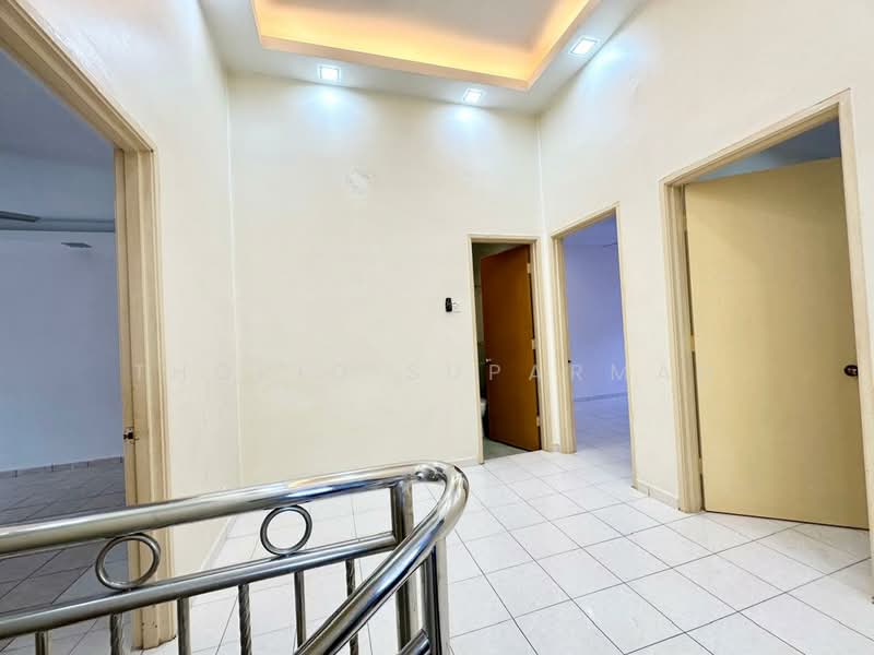 2-storey Terraced House for Sale in Taman Gombak Permai (Batu Caves) - Thoriq Suparman - Corridor - PropertyGuru.com.my