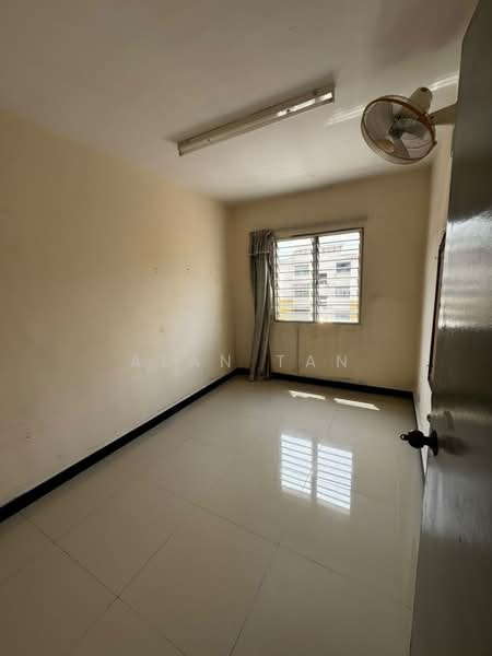Rumah Flat untuk Dijual di Pangsapuri Sri Meranti - Alan Tan - Interior - PropertyGuru.com.my