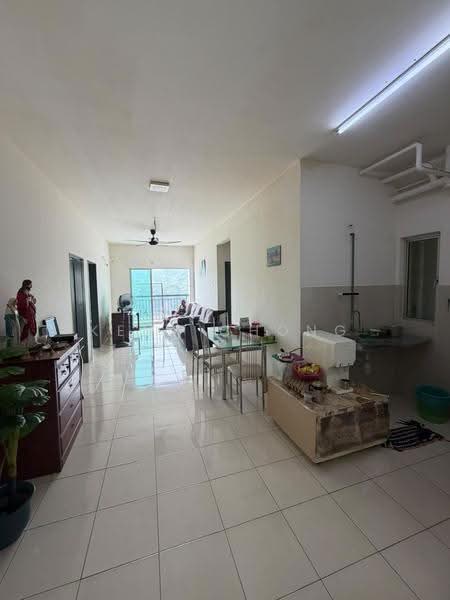 Apartment for Sale at Suria Mewah Residensi - Kent Chong - Living Room - PropertyGuru.com.my