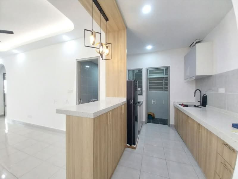 Apartment for Rent at Idaman Melur @ Cybersouth - Hawa Ibrahim - Kitchen - PropertyGuru.com.my